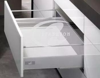 Комплект короба InnoTech полного выдвижения с Silent System, NL300, H144, релинги, цвет белый
